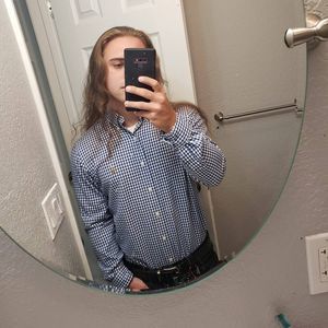 Meet your Posher, Adam